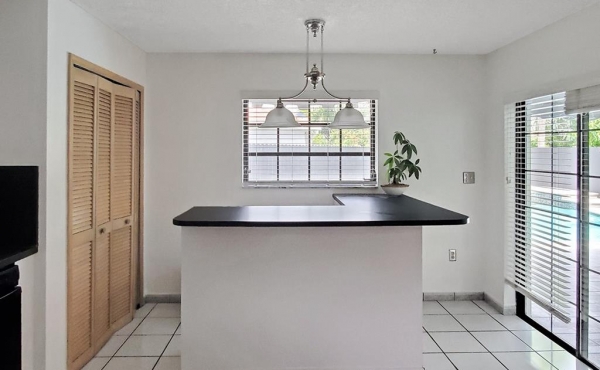 9f8d16d2af54559c32e37a79f9ad27b0